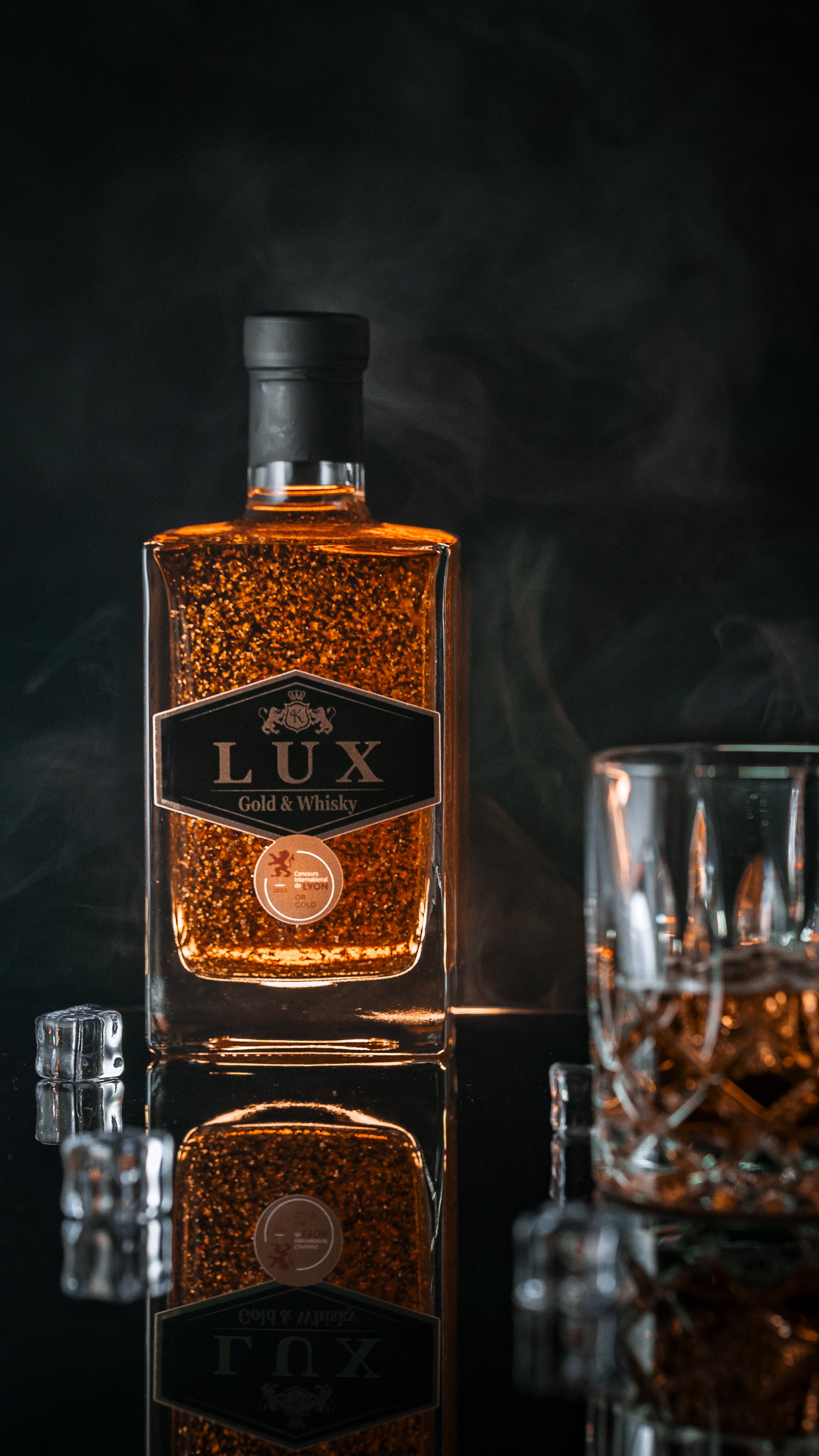 Lux Gold &amp; Whisky