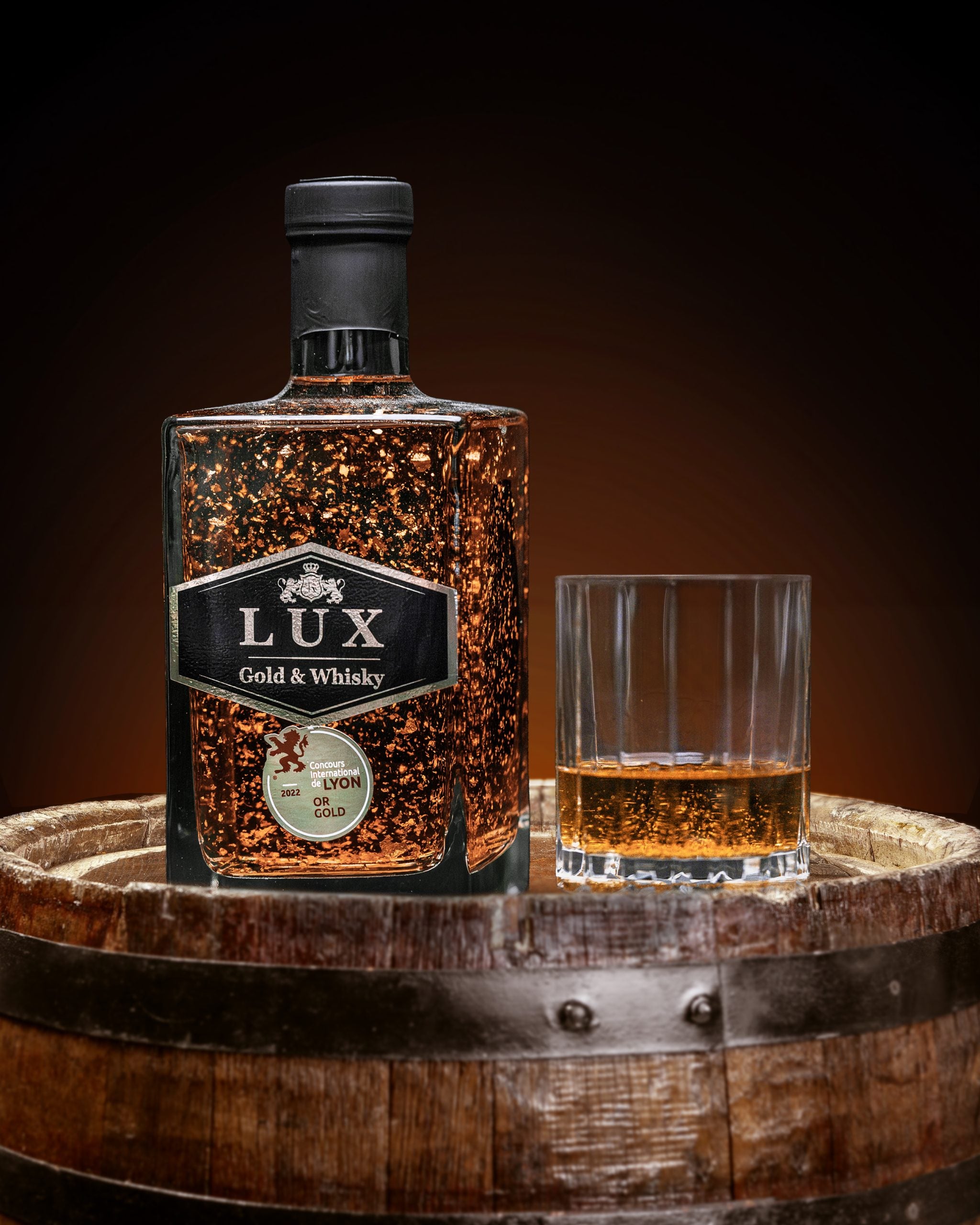 LUX Gold & Whisky